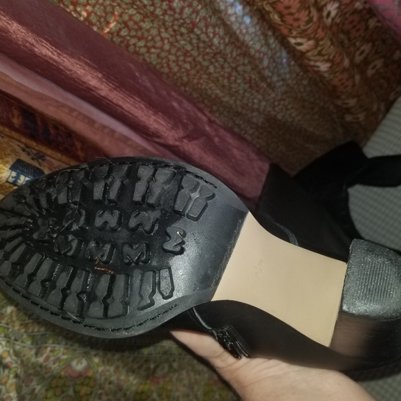 Gorgeous Fitzwell Boots - Picture 4 of 10